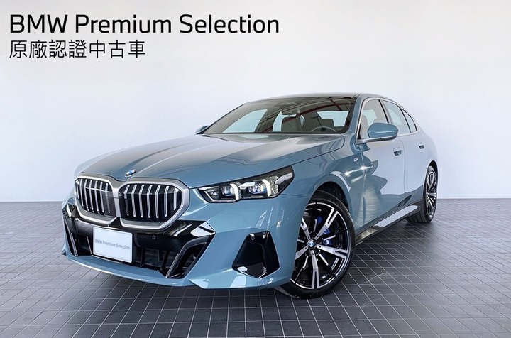 BMW-530i