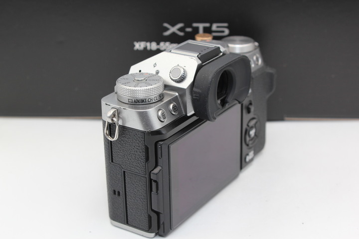 X-T5