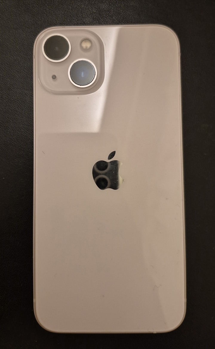 iphone13 (128G)粉色，原廠盒裝 外觀漂亮，九成新，功能正常(僅面交)