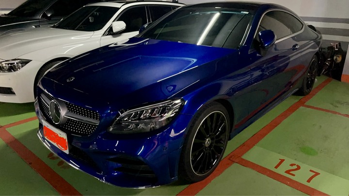 Mercedes Benz C300 coupe AMG