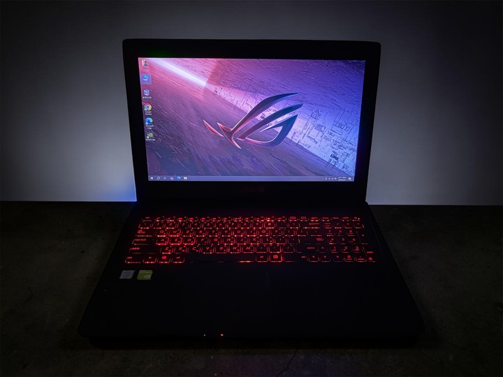 Asus獨顯遊戲筆電【i7-6700HQ｜8~16GB｜GTX 1060｜1TB｜15.6吋螢幕】華碩