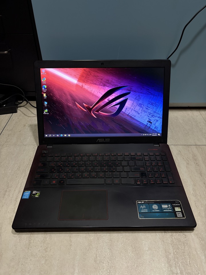 ASUS獨顯遊戲筆電【i7-4720HQ｜4~12GB｜GTX 950｜240~960GB｜15.6吋螢幕】華碩