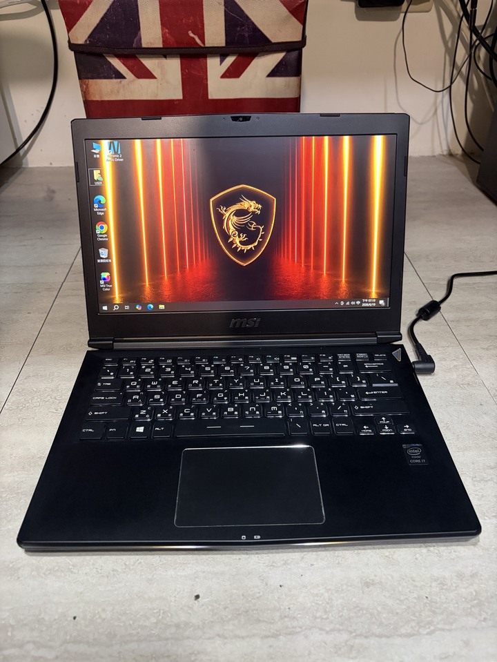 MSI微星高效能筆電 i7-5700HQ｜8G RAM｜256G SSD｜13.3吋