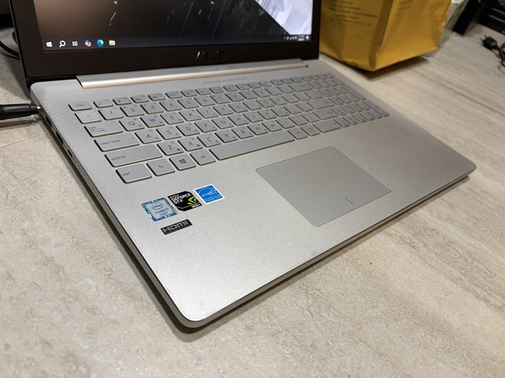 ASUS 筆電｜i7-6700HQ｜GTX 960M｜8~16GB｜120~960GB｜15.6吋｜華碩 (非微星 技嘉 宏碁)