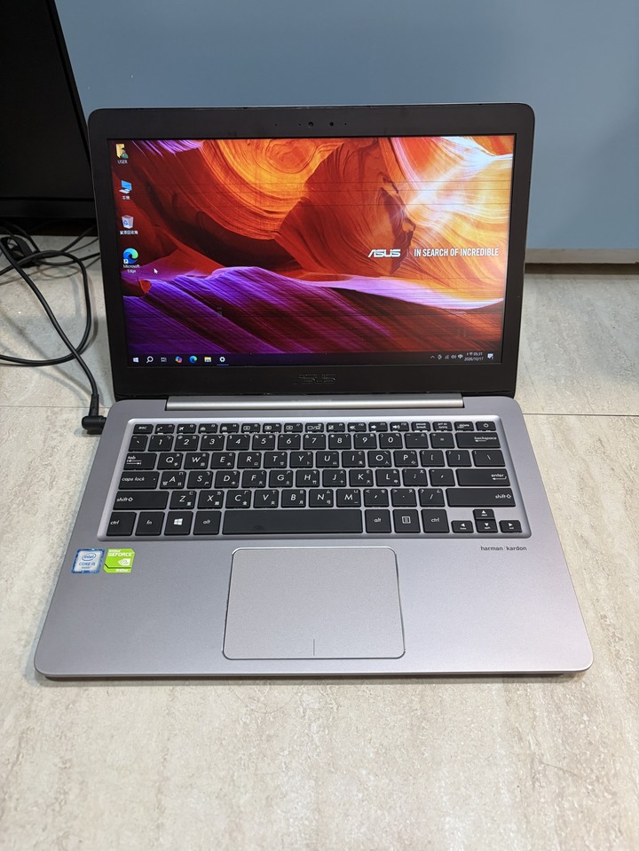 ASUS UX310U筆電｜i5-6200U｜940MX｜4GB｜128GB｜13.3吋｜華碩 (非 微星 宏碁 技嘉)