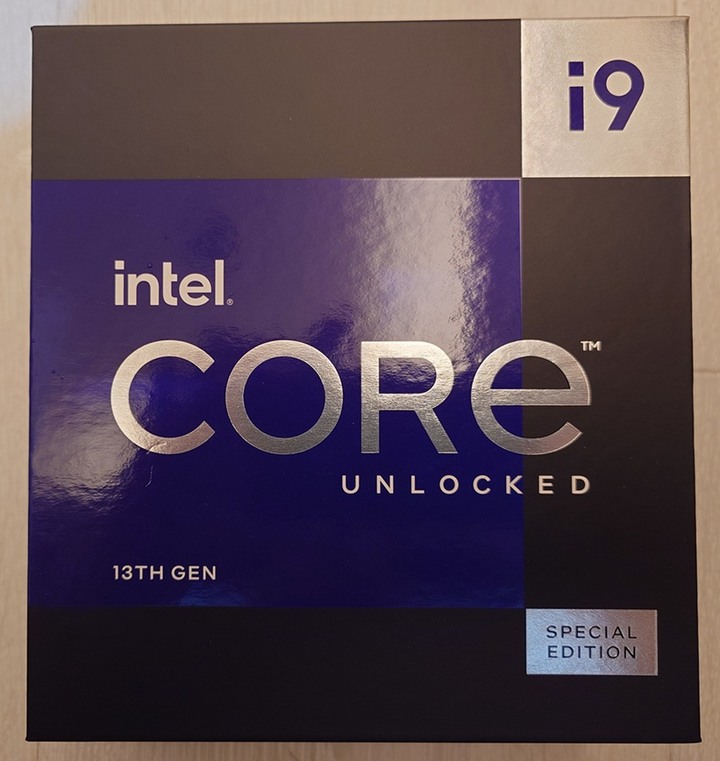 第13代 I9 13900KS處理器 完整盒裝