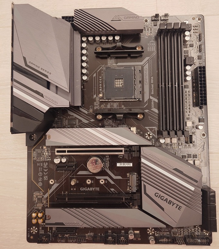 技嘉 X570S GAMING X 主機板
