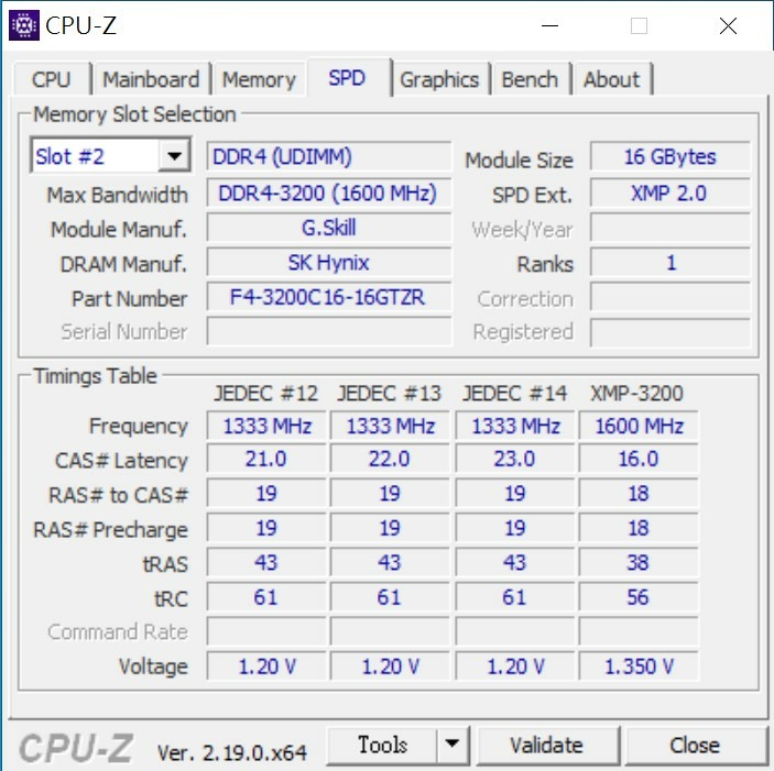 桌上型記憶體芝奇 幻光戟 DDR4 3200 32G