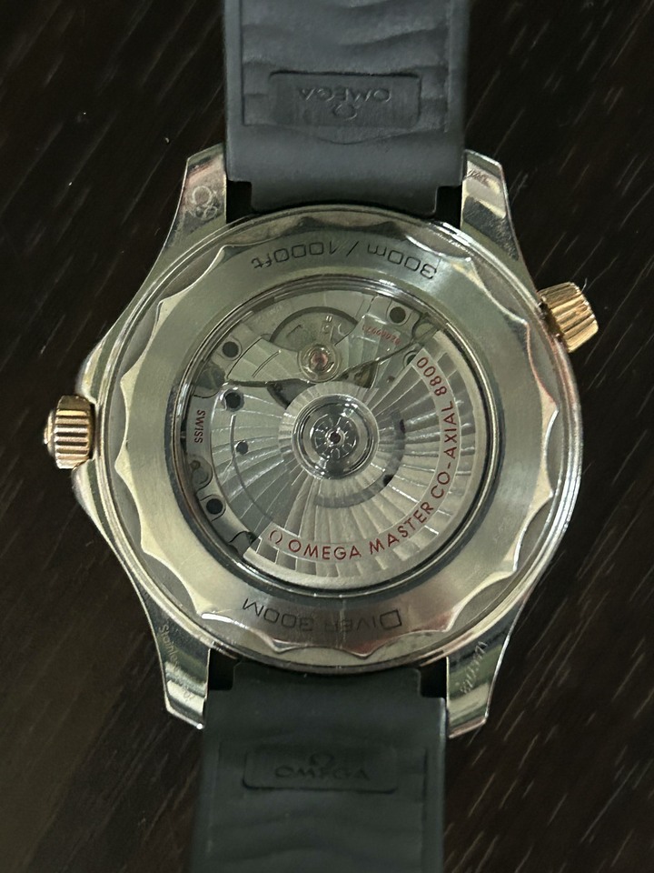 極美 Omega 海馬 300米 玫瑰金半金款