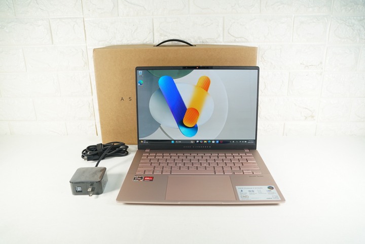ASUS M5406NA 14吋OLED筆電 R5-7535HS/16G/512G SSD 保固中