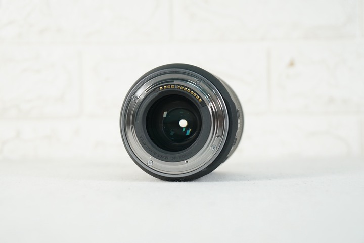 Canon RF 85mm F2 Macro IS STM 中距定焦鏡頭 公司貨