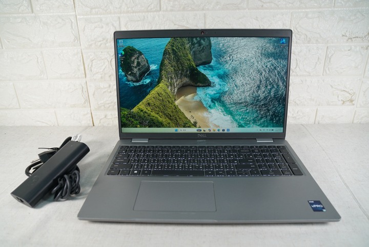 Dell Precision 3571 15吋行動工作站 i7-12800H/8G/512SSD/T600
