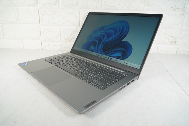 Lenovo ThinkBook 14 G4 IAP效能筆電 i7-1255U/8G/512SSD/MX550