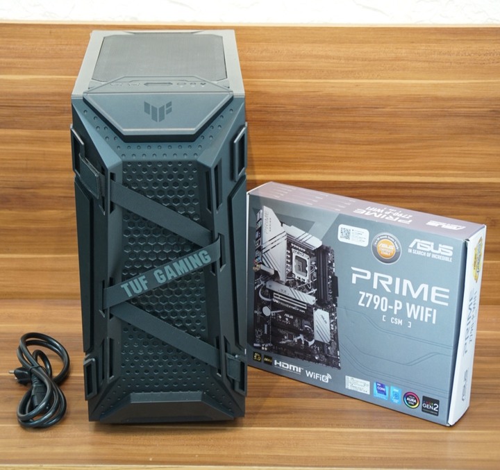 自組桌機 i9-14900K/128G/2T SSD/RTX4070Ti Super