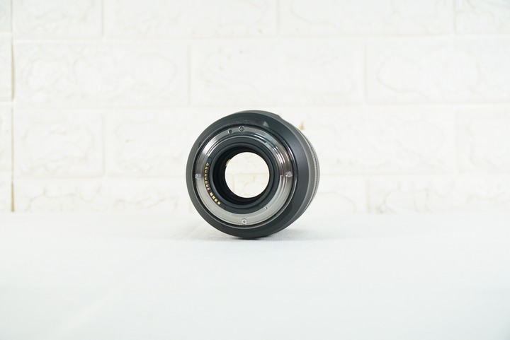 Canon RF 50mm F1.2L USM 中距定焦鏡頭