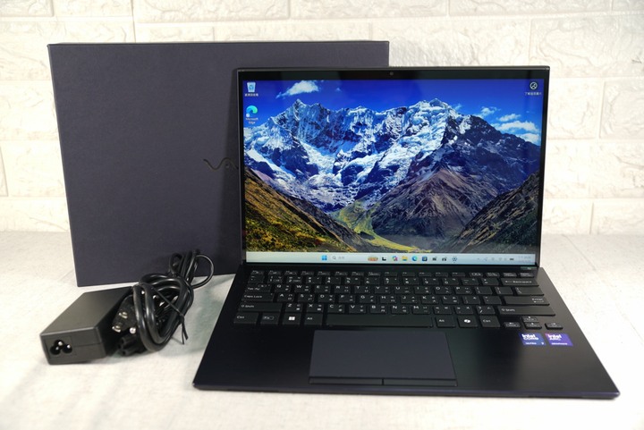 Sony VAIO SX14-R 14吋AI觸控筆電 U7-155H/64G/2T SSD 保固中