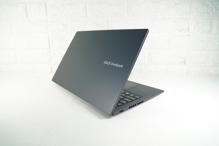 ASUS X1502ZA 15吋效能筆電 i5-12500H/8G/512G SSD