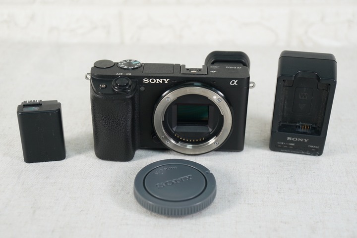 Sony ILCE-6400 A6400 數位單眼相機 公司貨 快門數3332