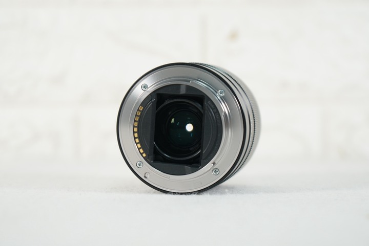 Sony FE 28mm F2 廣角定焦鏡頭 SEL28F20