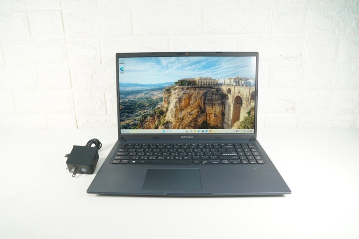 ASUS X1502ZA 15吋效能筆電 i5-12500H/8G/512G SSD