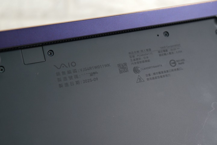 Sony VAIO SX14-R 14吋AI觸控筆電 U7-155H/64G/2T SSD 保固中