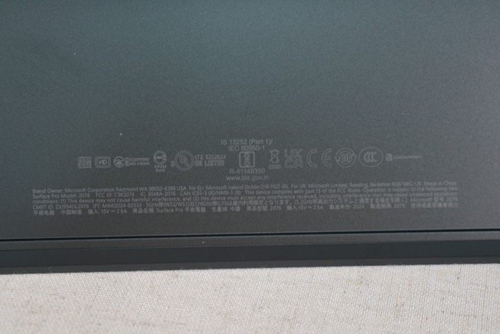 Microsoft Surface Pro 11 OLED觸控 Snapdragon X ELITE//16G/512G 保固中