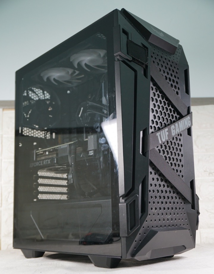 自組桌機 R5-7600X/32G/2TB SSD/RTX4070 保固中