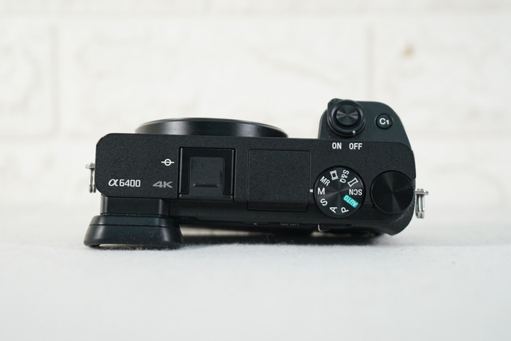 Sony ILCE-6400 A6400+E 18-135mm F3.5-5.6 OSS 公司貨 快門數5082