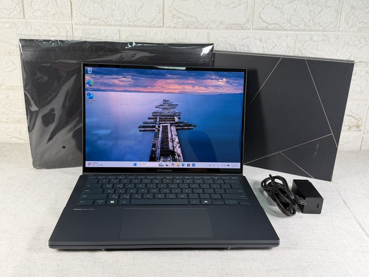 ASUS UX8406CA 14吋AI觸控OLED雙螢幕筆電 U9-285H/32G/1T SSD 保固中