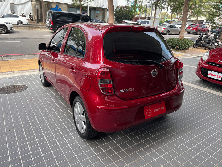 【2018年 Nissan March 1.5 旗艦版】Nissan裕民 原廠認證中古車_台中龍富所