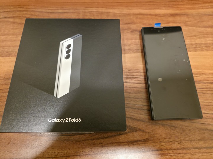 三星 Samsung Galaxy Z Fold 6 512GB 鋼岩黑