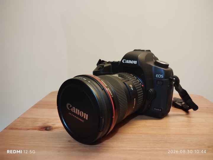 Canon 5D Mark II + ef 16-35mm f2.8 l ii usm