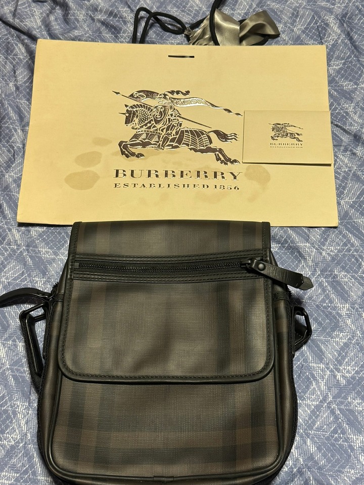 burberry經典款郵差包