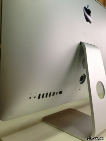 IMAC 21.5 2009 LATE
