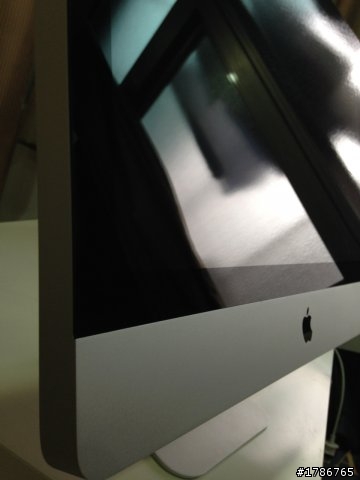 IMAC 21.5 2009 LATE