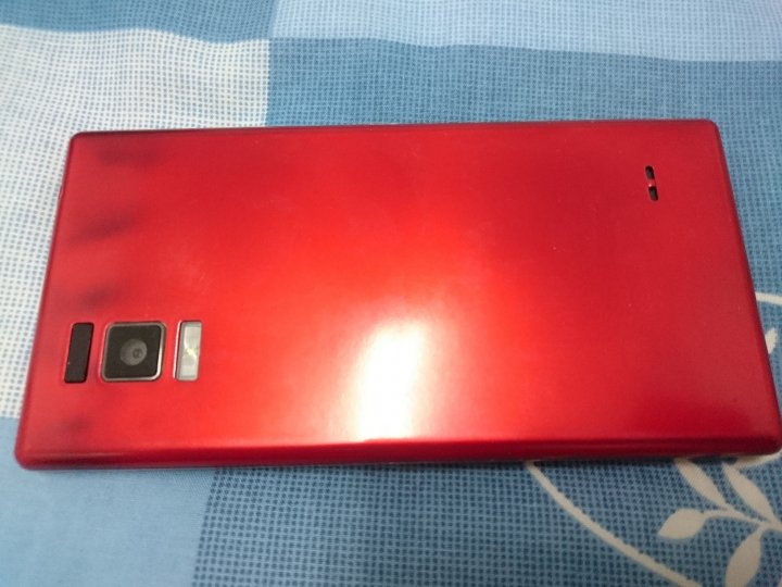 LG Optimus GJ E975W 紅