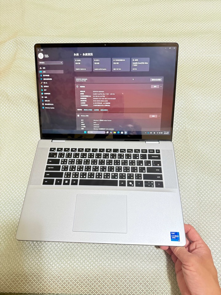 ????最新二手觸控版 Dell Inspiron 16 Plus 7640 - 高效AI筆電，極致效能等你體驗！????