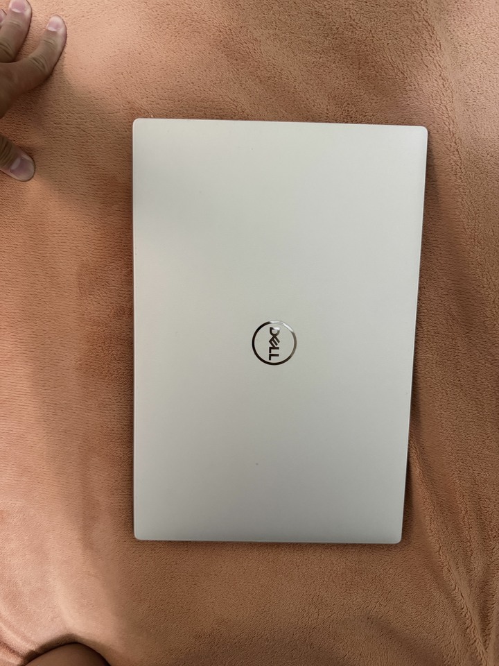 618特賣會，限面交可????【旗艦級AI輕薄神機】Dell XPS 14 9440!Ultra 7-155H + 3.2K OLED + 32GB DDR5 + 1.68kg 極致輕薄!螢幕美到不合理!