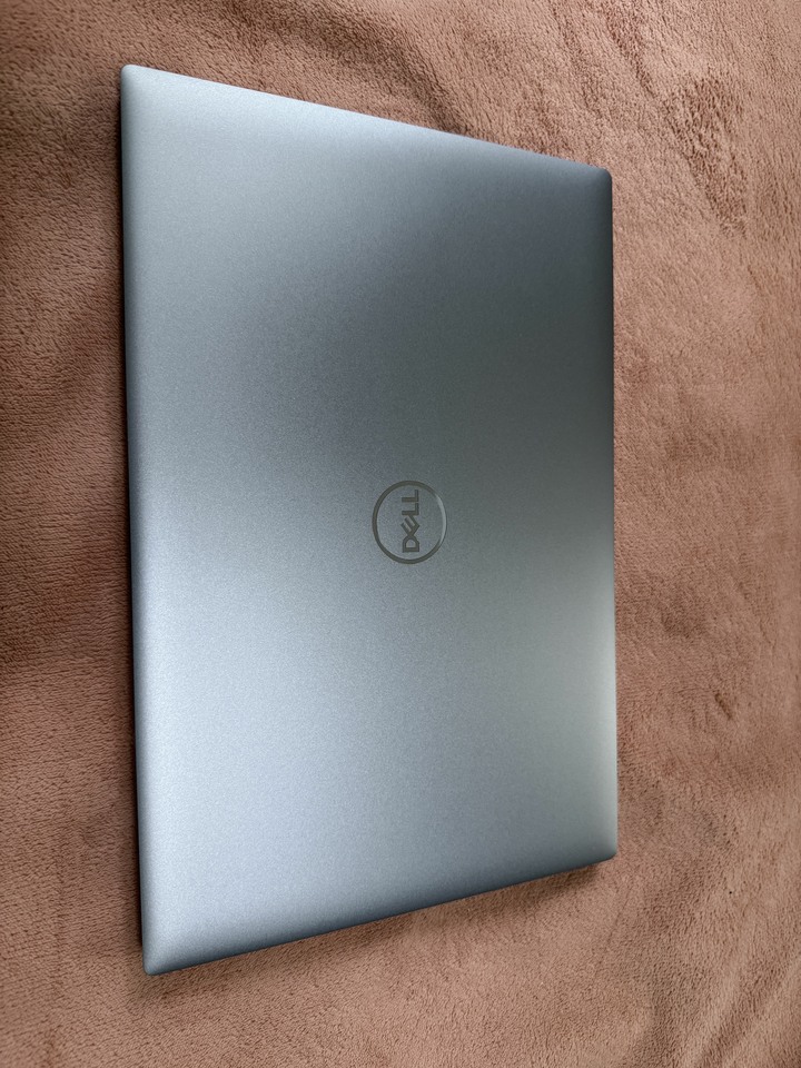 戴爾 Dell Precision 5680 行動工作站|i7-13800H/32G/RTX2000 Ada 專業繪圖卡|頂級保固到2027