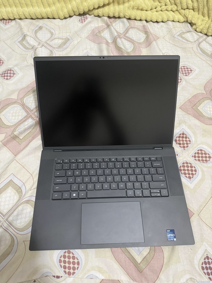 戴爾 Dell Precision 5680 行動工作站｜i7-13700H/32G/RTX A1000 6GB 專業繪圖卡