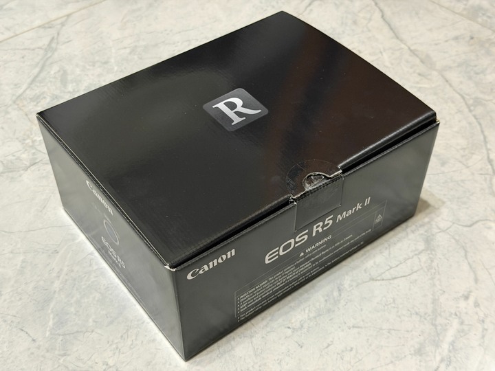 【售】近全新Canon R5ii 公司單機身