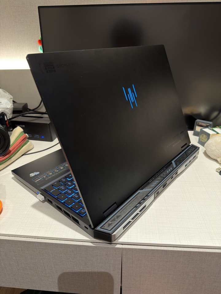 極新 原廠五年保 掠奪者 Predator Helios Neo 16 i5/4060獨顯/16G+1TB 電競筆電