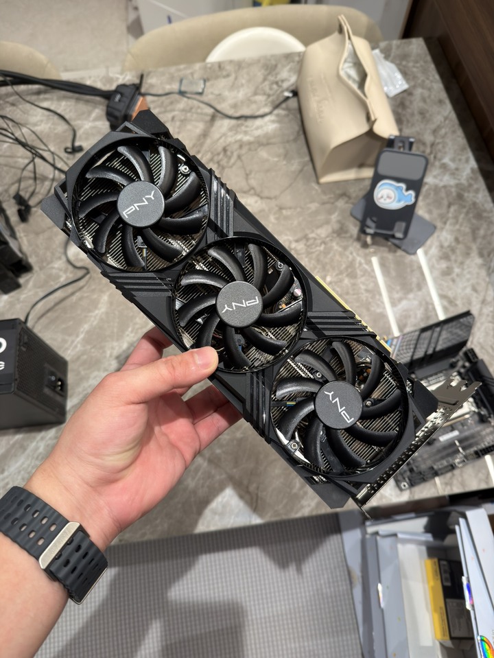 隨便賣 保固中 PNY GeForce RTX4070 Ti 12GB VERTO 顯卡 顯示卡 4070s