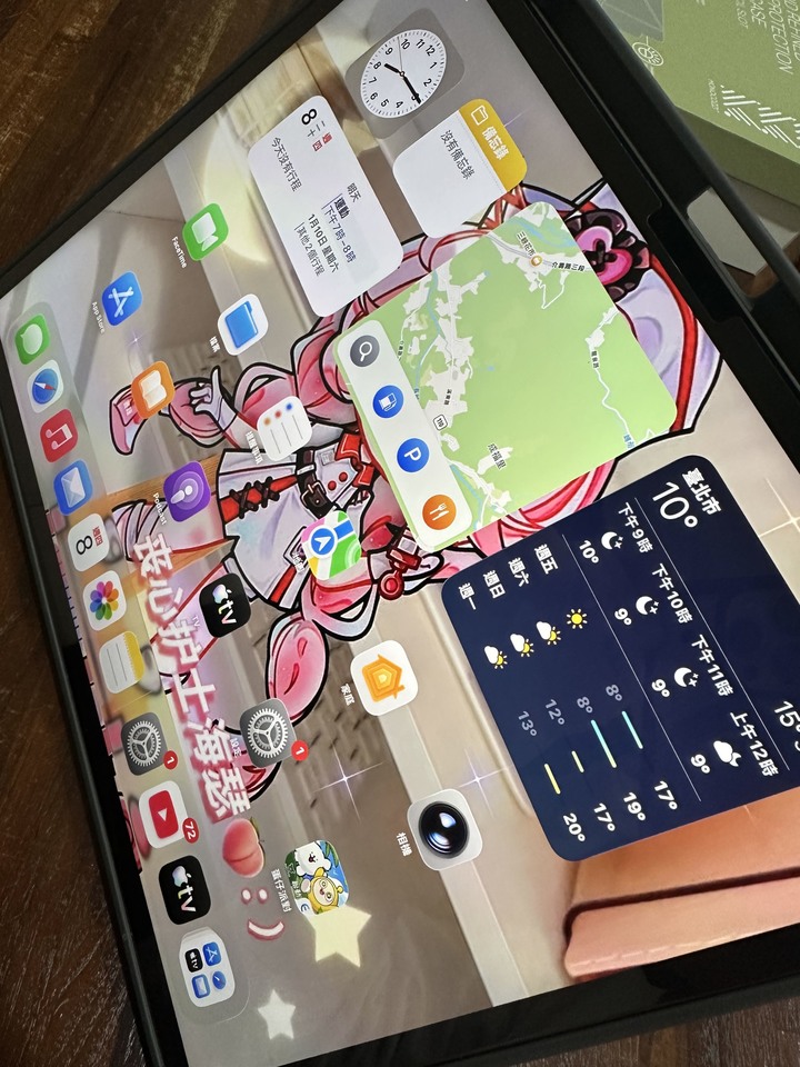 iPad Air 7 13吋 M3晶片 wifi 版本 銀色 保固內 含殼及保護貼