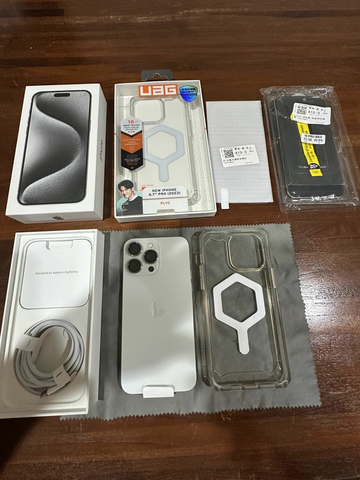 iphone 15 pro max 256GB 9.5成新 女用機 已過保