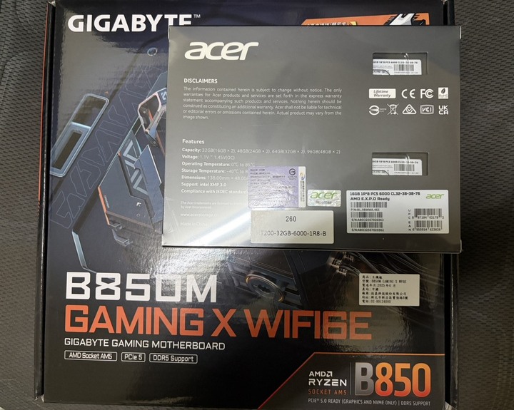 (全新) 技嘉B850M GAMING X WIFI6E + (二手)SP廣穎 UD90 500GB PCIe 4.0 M.2 SSD