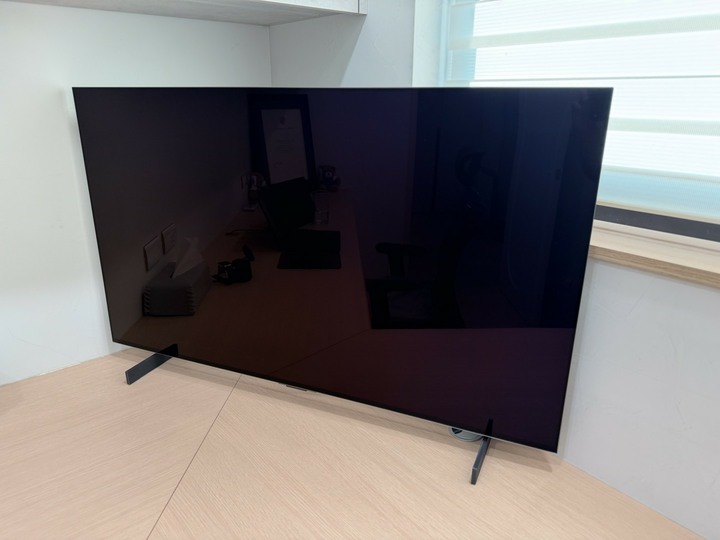 LG C5 OLED 42 吋 120Hz (OLED42C5PTA) 極新 2026六月購入 需自取