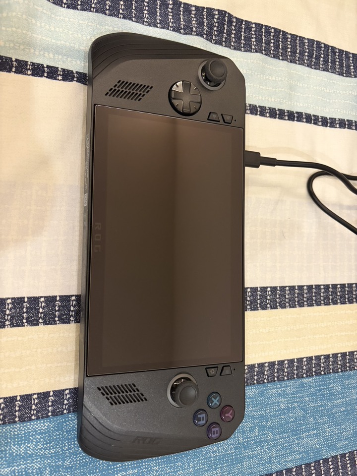 ASUS華碩 ROG ALLY X ALLY-RC72LA
