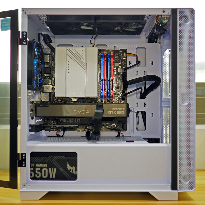 售$8900 開機就能使用 Win11 Pro i7-4790 \ VANGUARD B85 \ RAM 16G \ M.2 SSD 512GB \GTX 660 2GB\HDD 1TB\USB3.0