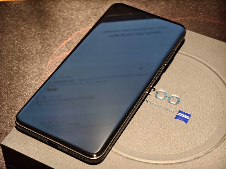 VIVO X200 256g 台版 黑色
